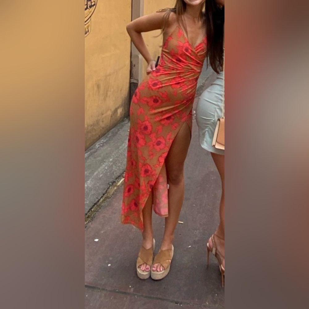 Stretchy Floral Midi Dress